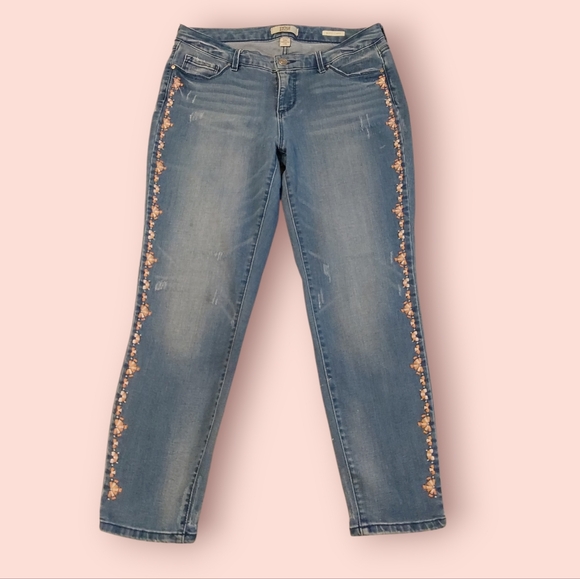 Vintage America Denim - Vintage America Blues Boho Skinny jeans With Embroidered Sides Size 8/29